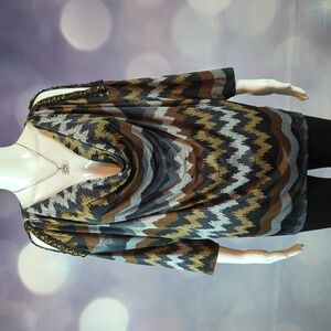 Dot’s sz 1X Chevron Print Cold Shoulder Beaded High Low Cowlneck Top